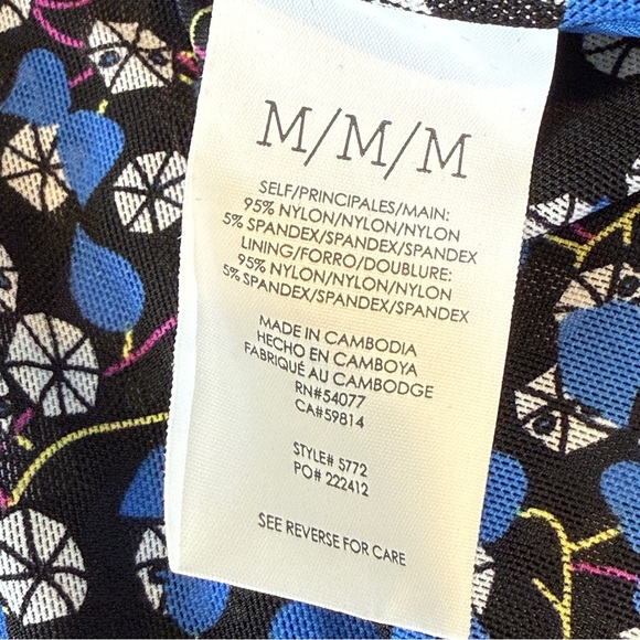 Cabi Blue Floral Mesh Dress Size M Long Sleeve V-Neck Casual A-Line Classic - Picture 9 of 10